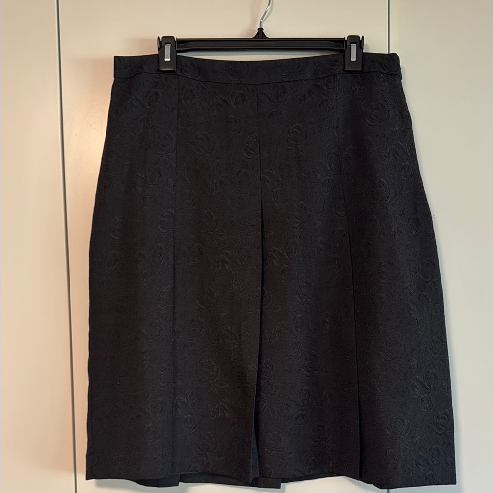 Old Navy Black A-Line Skirt for Effortless Style